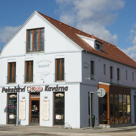 Penzion Admiral Třeboň Buitenkant foto